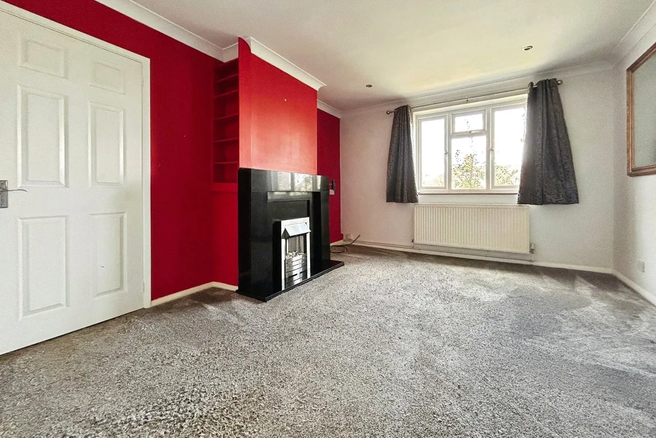Buffins Road, Odiham, RG29, photo 13