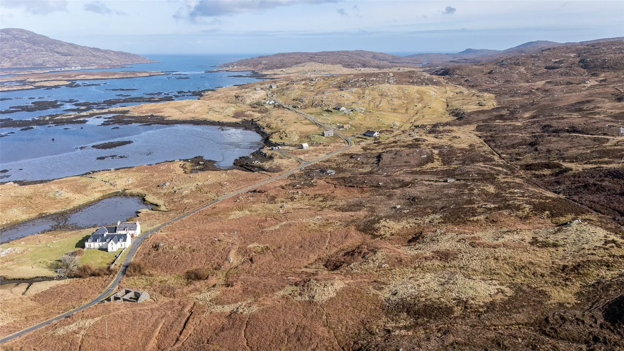 Four Plots and Croft, 461 Lochboisdale, Isle Of South Uist, HS8 5UB, photo 4