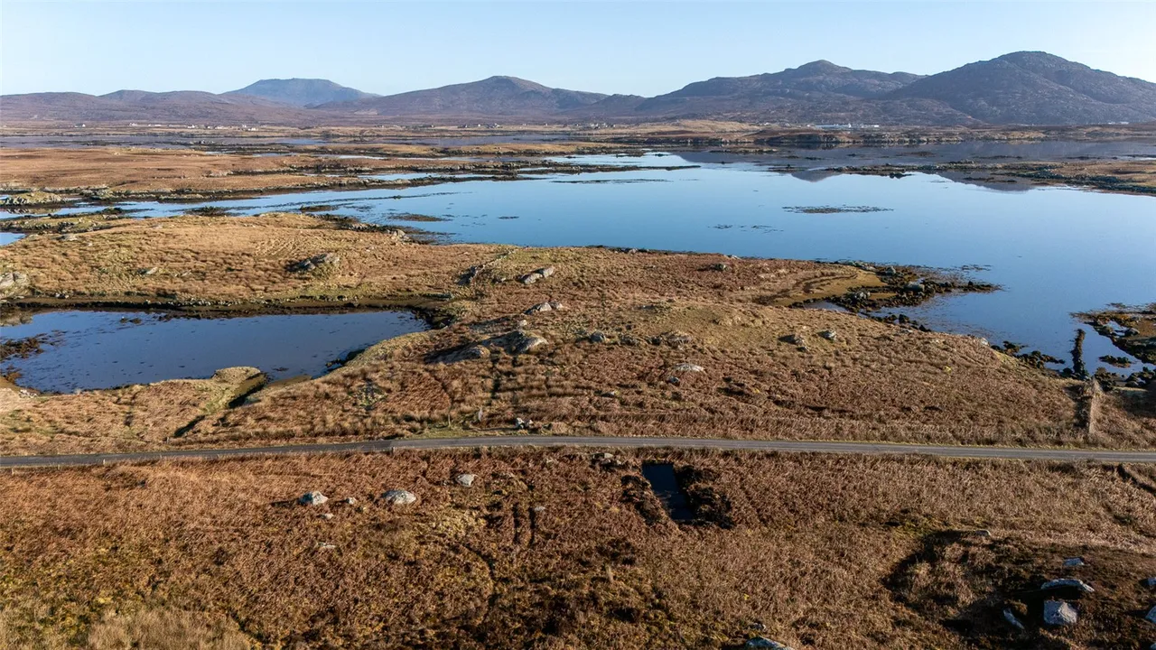 Four Plots and Croft, 461 Lochboisdale, Isle Of South Uist, HS8 5UB, photo 18