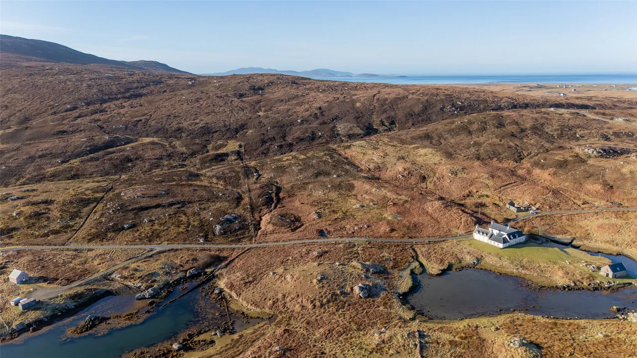 Four Plots and Croft, 461 Lochboisdale, Isle Of South Uist, HS8 5UB, photo 16