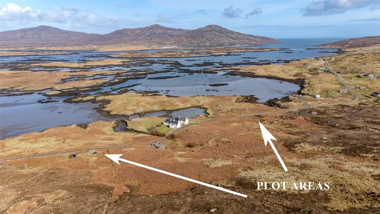 Four Plots and Croft, 461 Lochboisdale, Isle Of South Uist, HS8 5UB, photo 7