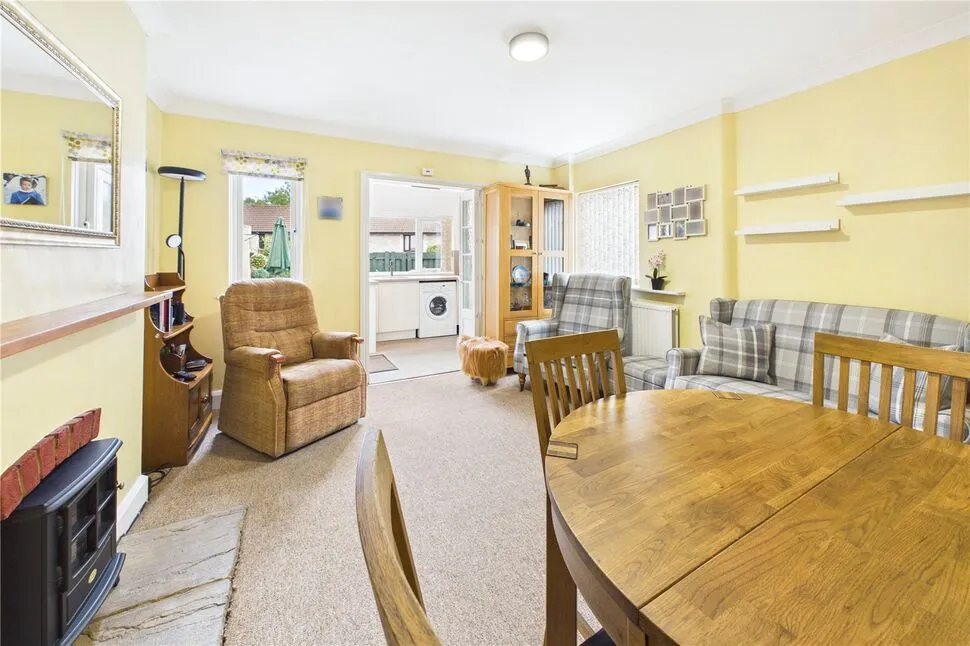 High Street, Midsomer Norton, Somerset, BA3, photo 5