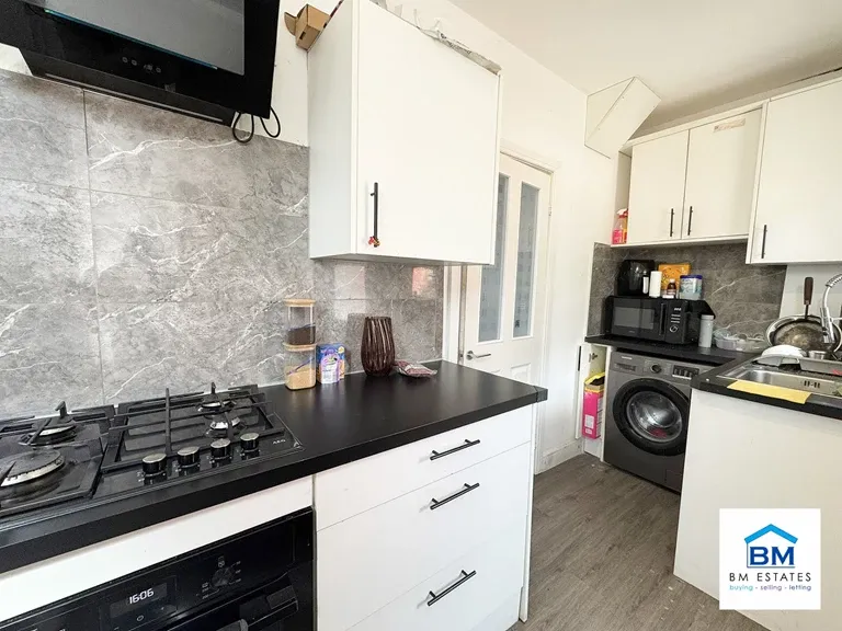 Hillcroft Road, Leicester, LE5 5DX, photo 3