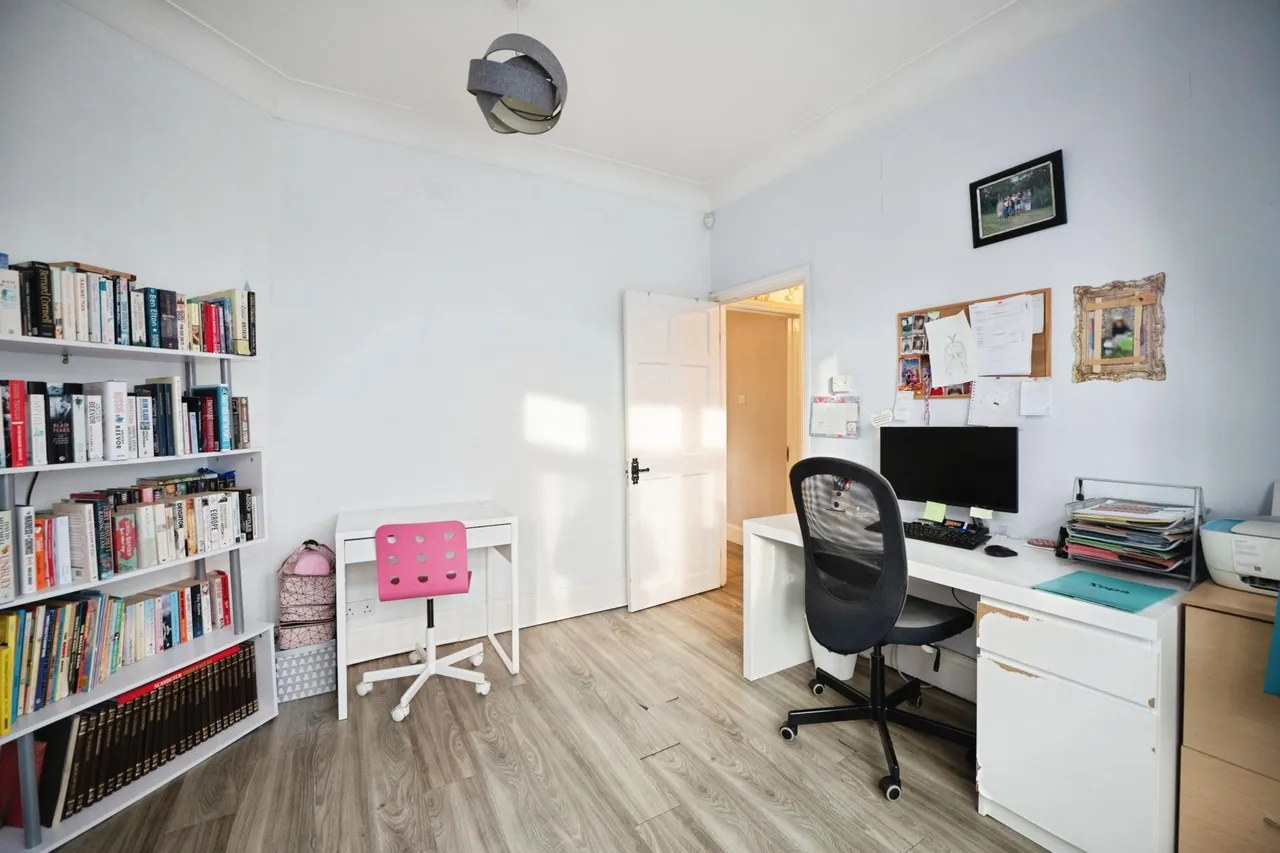 Burnham Road, Romford, RM7, photo 7