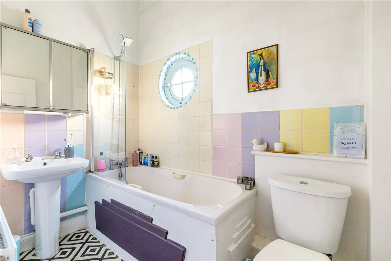 Urswick Road, London, E9, photo 7