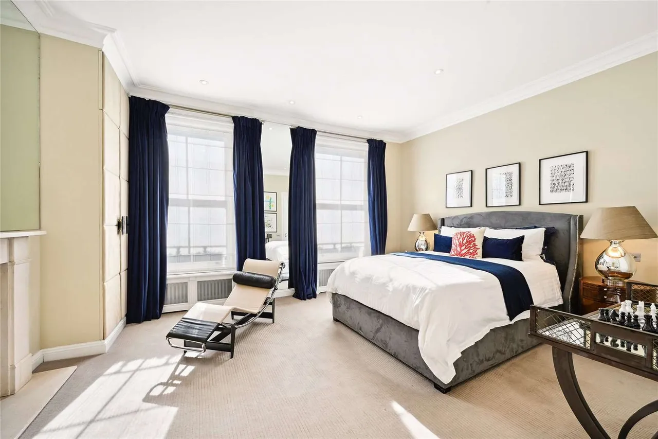 Paultons Street, Chelsea, London, SW3 5DR, photo 2