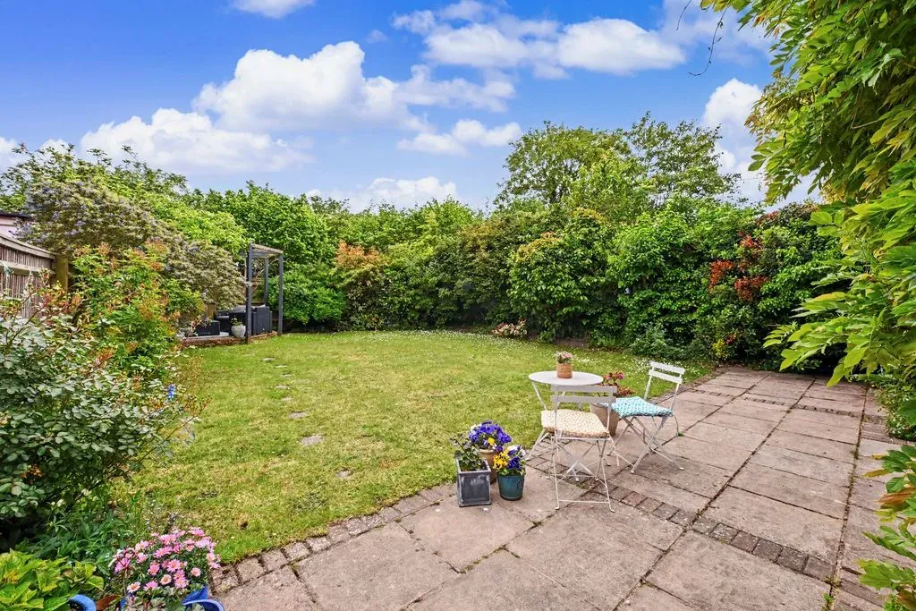 Station Road, Long Marston, Hertfordshire, HP23 4QS, photo 20