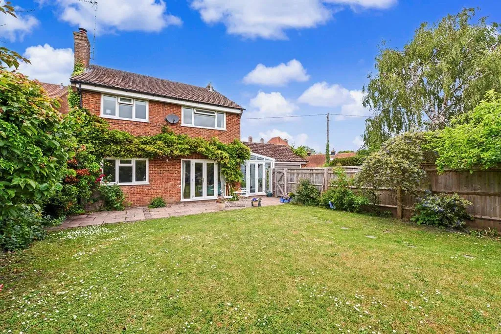 Station Road, Long Marston, Hertfordshire, HP23 4QS, photo 12