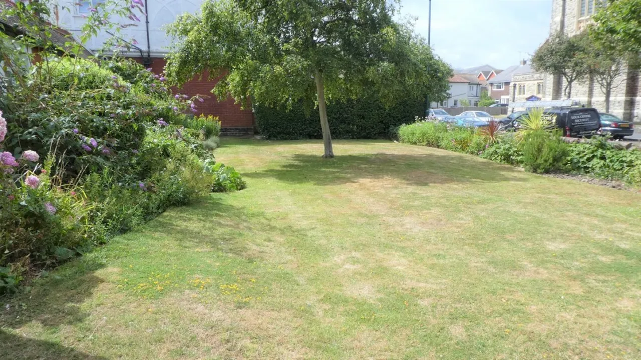 Victoria Drive, 22 Victoria Drive, Bognor Regis, West Sussex, photo 5