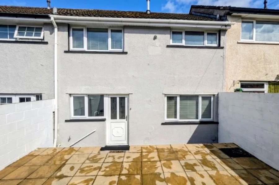 Almond Grove, Merthyr Tydfil, photo 14