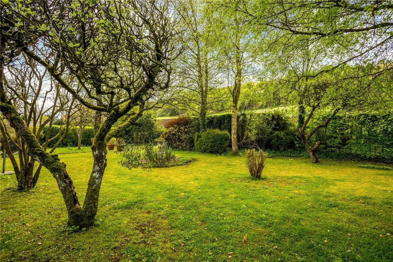 Hambleden, Henley-on-Thames, Oxfordshire, RG9 6RT, photo 10
