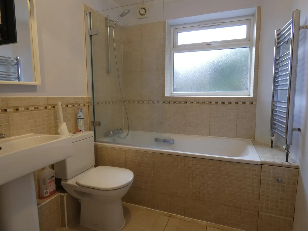 Queens Walk, Ealing, London, W5 1TG, photo 4