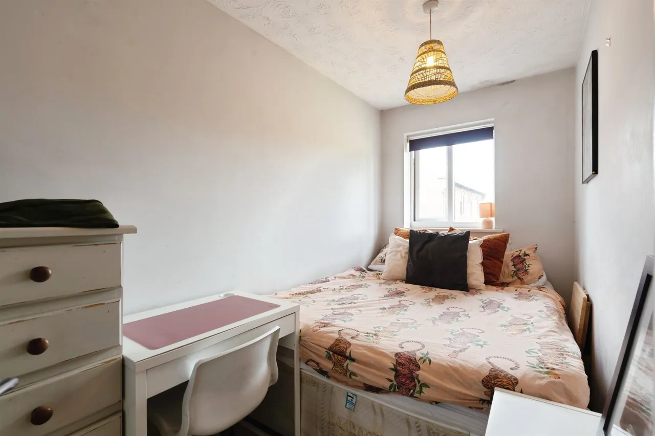 Warren Way, Barnham, Bognor Regis, photo 12