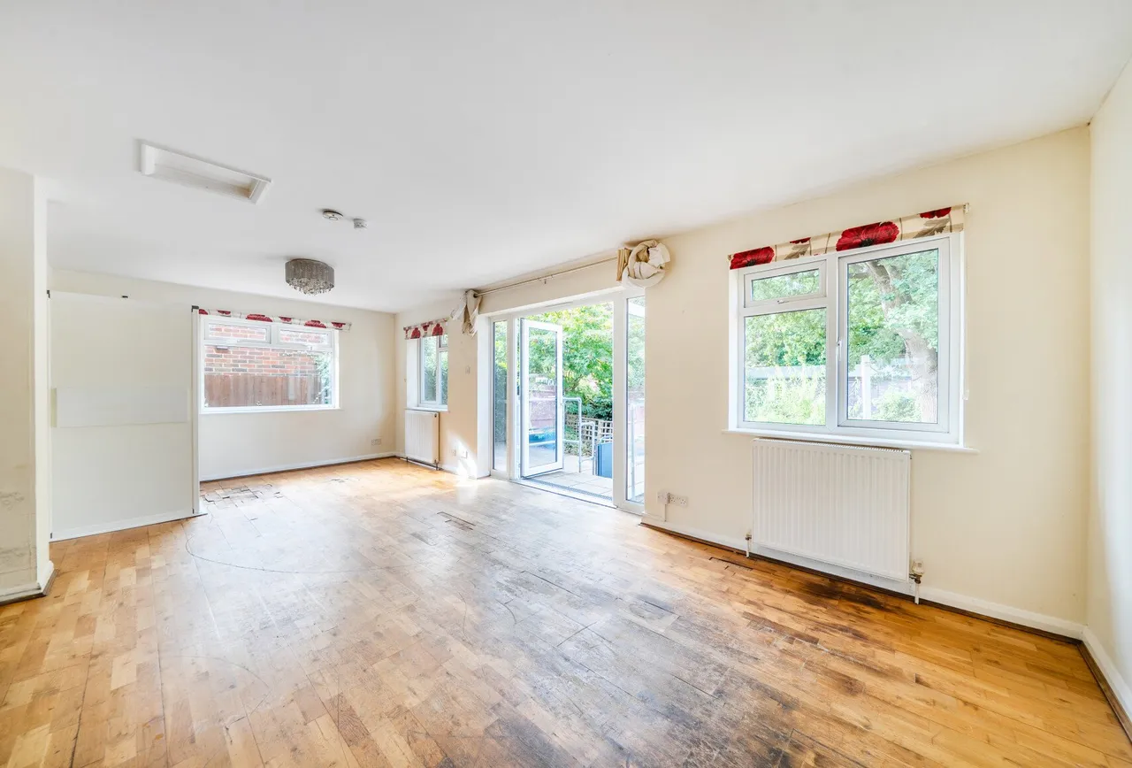 Nutfield Road, Surrey, Merstham, RH1 3HG, photo 5