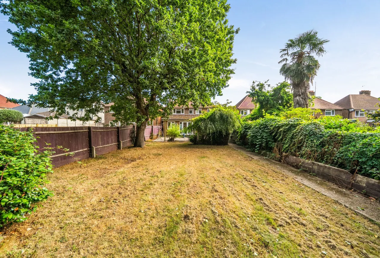 Nutfield Road, Surrey, Merstham, RH1 3HG, photo 8