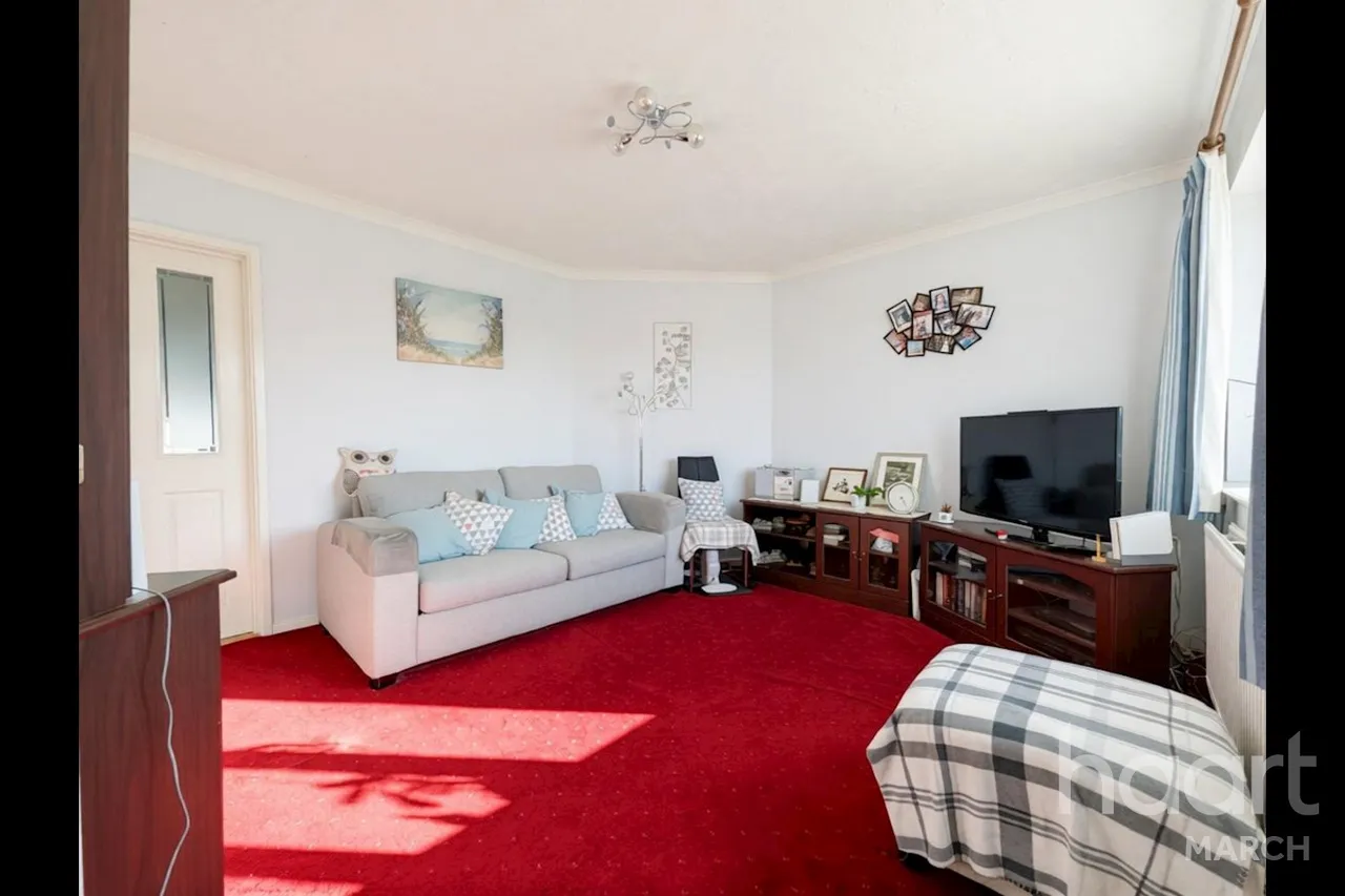 Herne Road, Ramsey St Mary's, PE26, photo 13