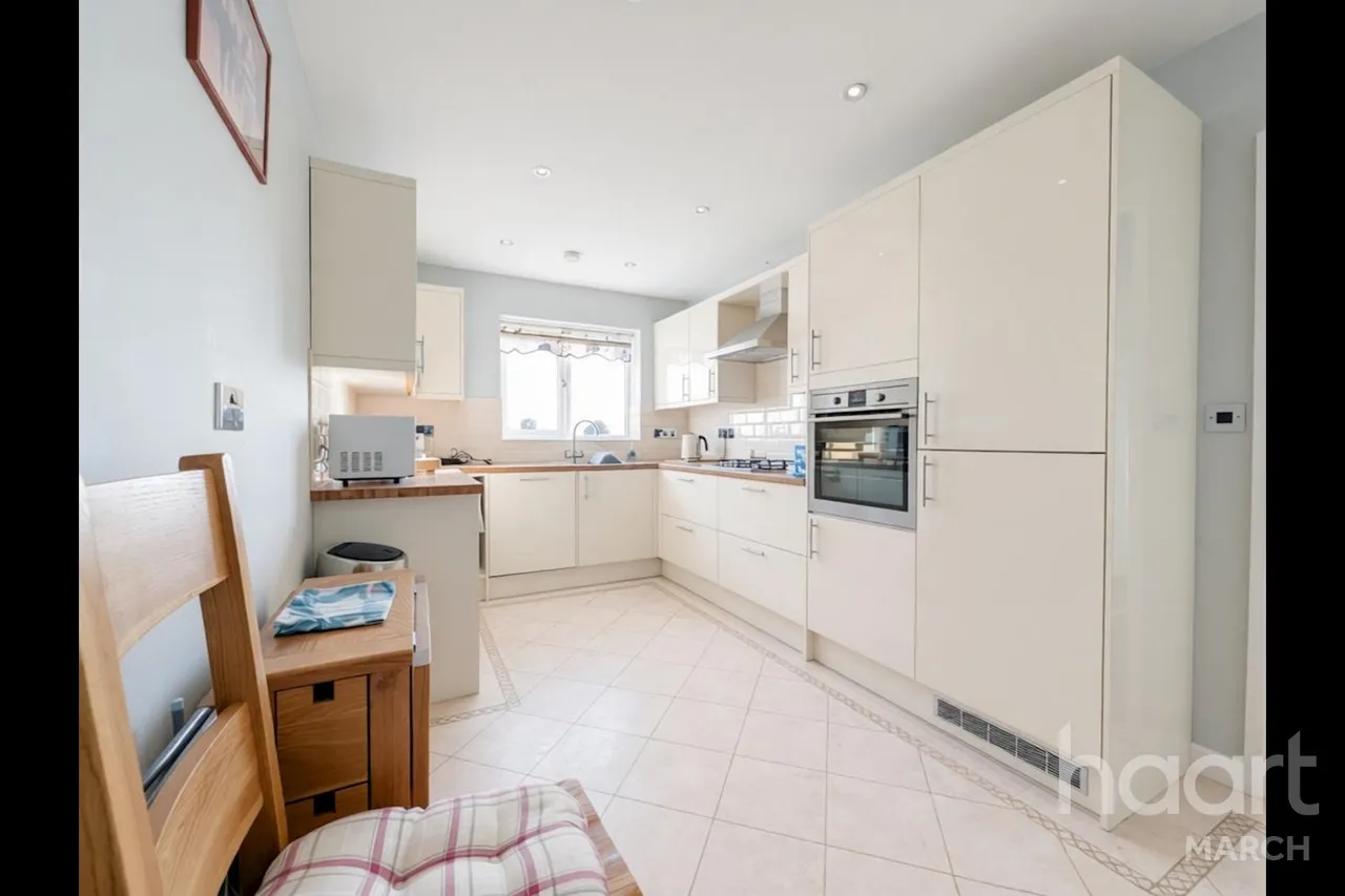 Herne Road, Ramsey St Mary's, PE26, photo 32