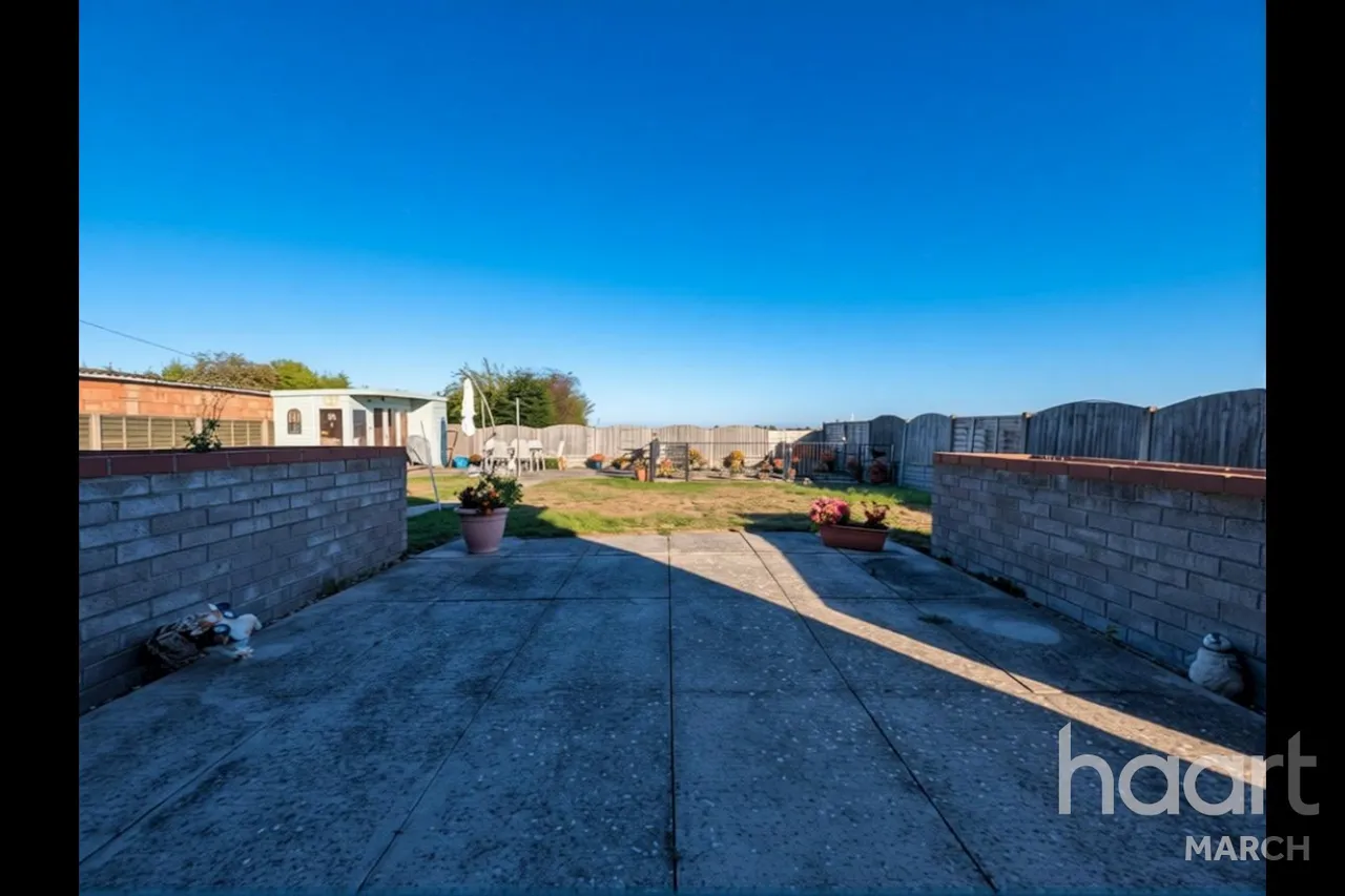Herne Road, Ramsey St Mary's, PE26, photo 5