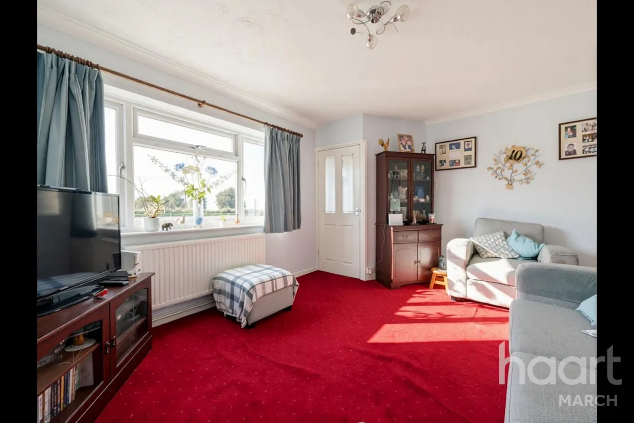 Herne Road, Ramsey St Mary's, PE26, photo 12
