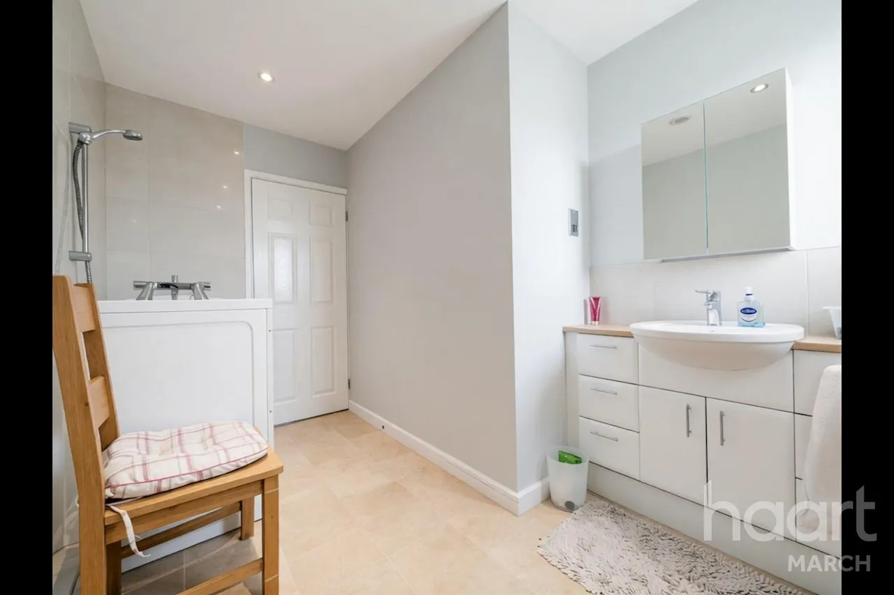 Herne Road, Ramsey St Mary's, PE26, photo 36