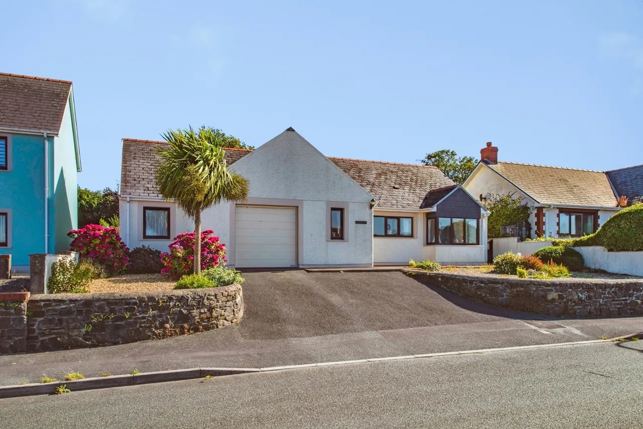 Heol Caradog, Fishguard, SA65, photo 19