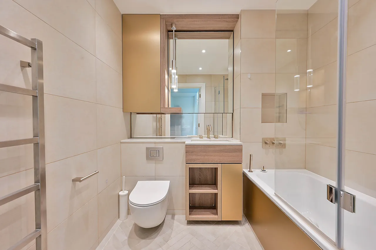 Flat 299, Hamond Court, Queenshurst Square, Kingston Upon Thames, photo 8