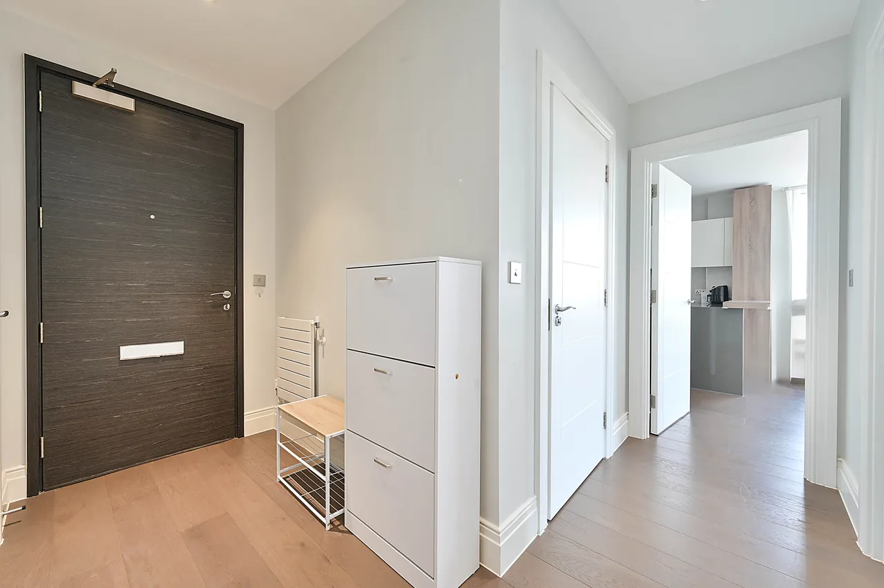 Flat 299, Hamond Court, Queenshurst Square, Kingston Upon Thames, photo 9