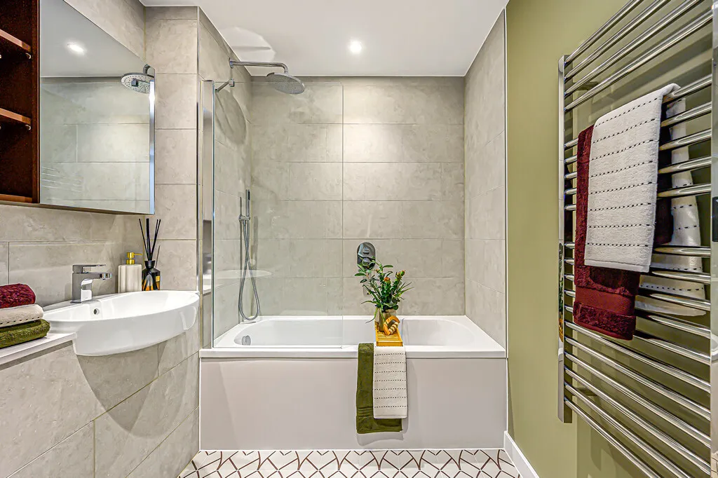 Twyford Abbey Road, London, NW10, photo 16