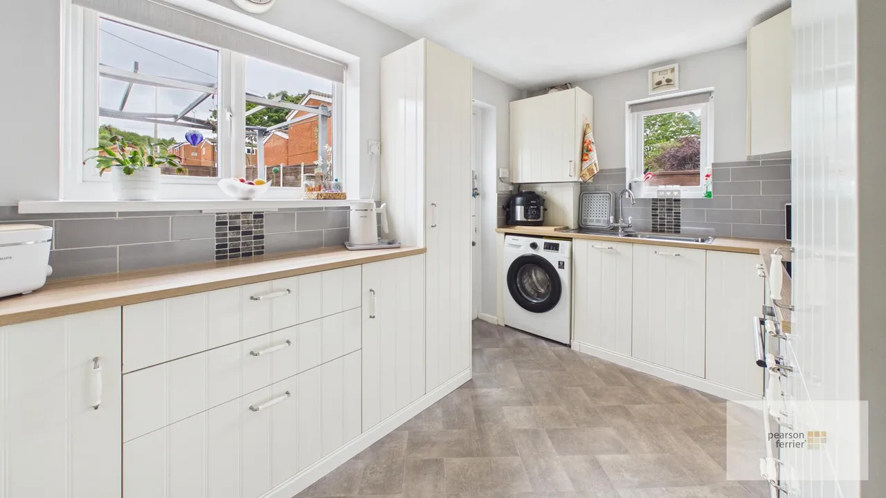 Wheatfield Close, Bury, BL9 6XD, photo 5