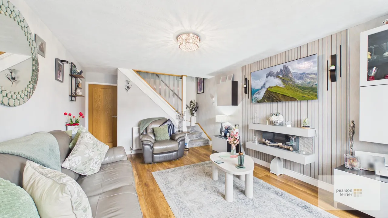 Wheatfield Close, Bury, BL9 6XD, photo 3