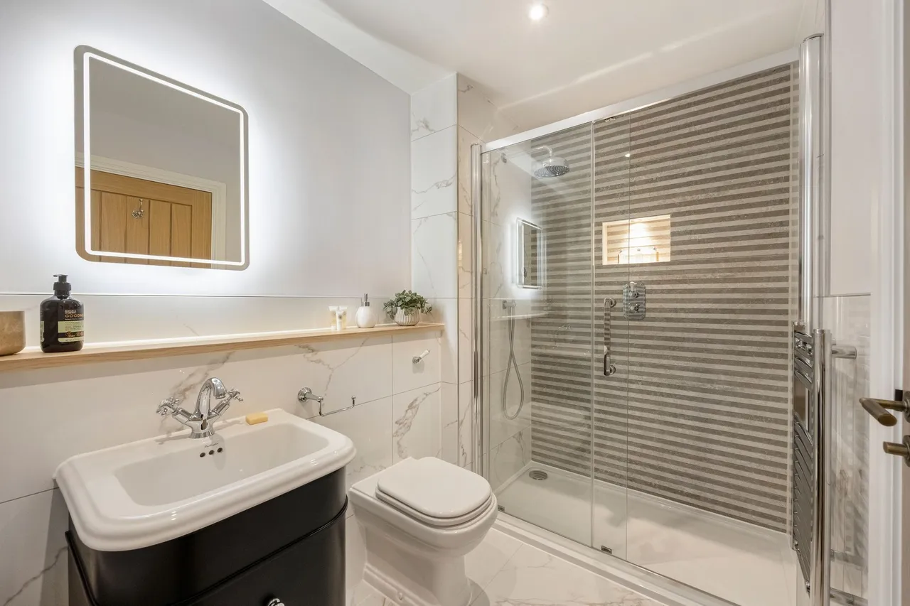 Georgian-Inspired New Homes in Great, photo 9