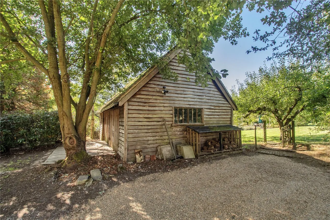 Hinksden Road, Benenden, TN17, photo 5