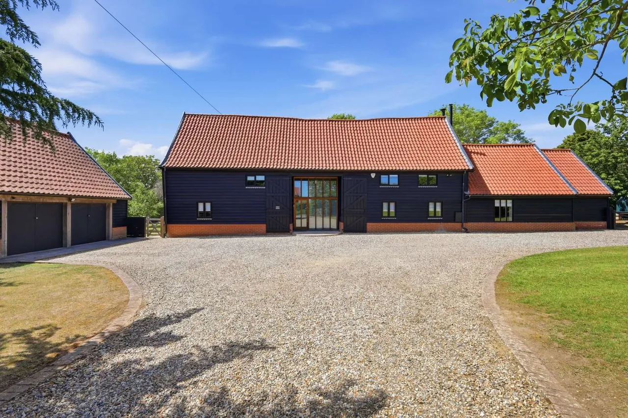 4 bed house for sale — Duke Street, Hintlesham, Ipswich, IP8 3PW