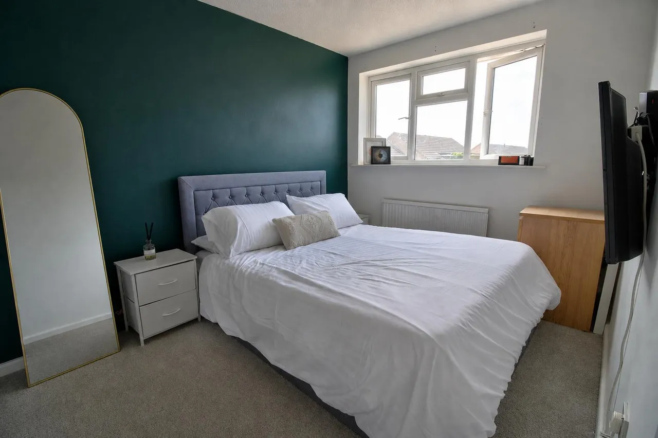 Flecker Close, Thatcham, RG18, photo 9