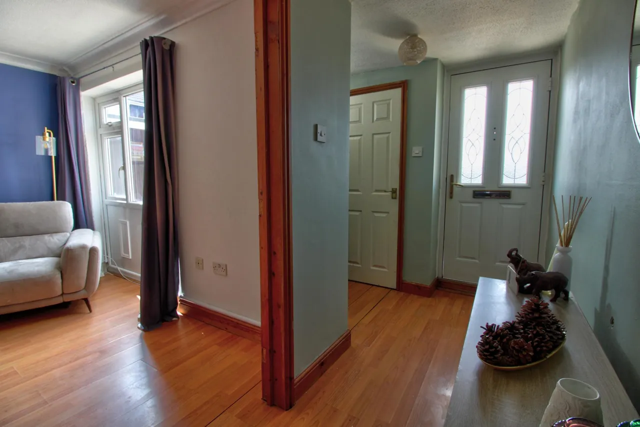 Flecker Close, Thatcham, RG18, photo 8