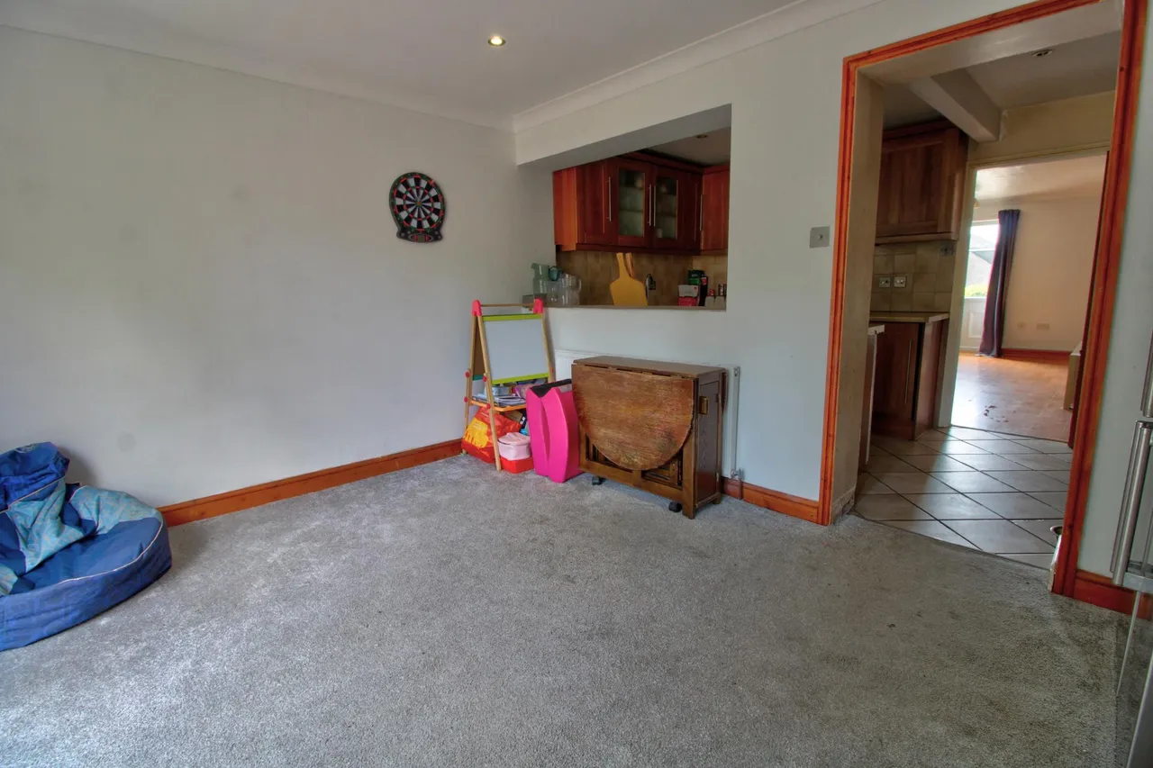 Flecker Close, Thatcham, RG18, photo 7