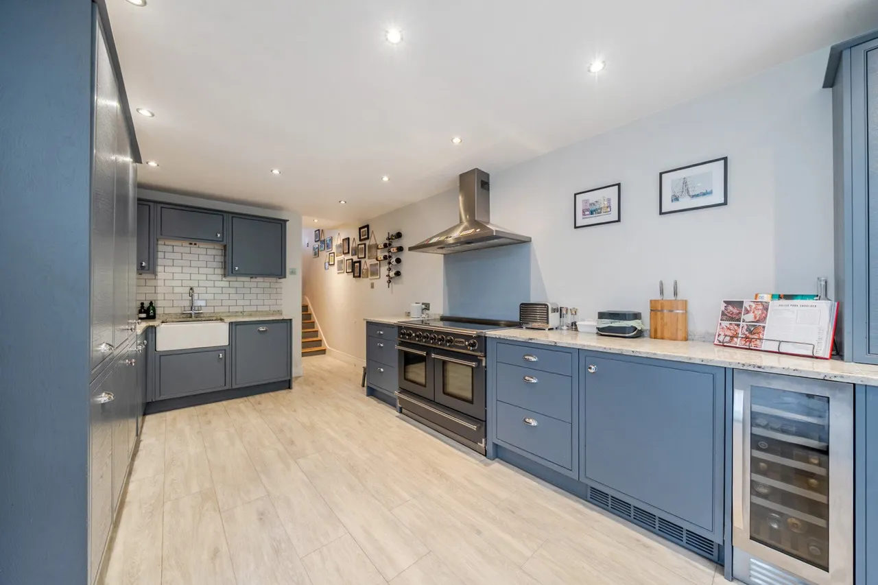 Humber Road, SE3, photo 14