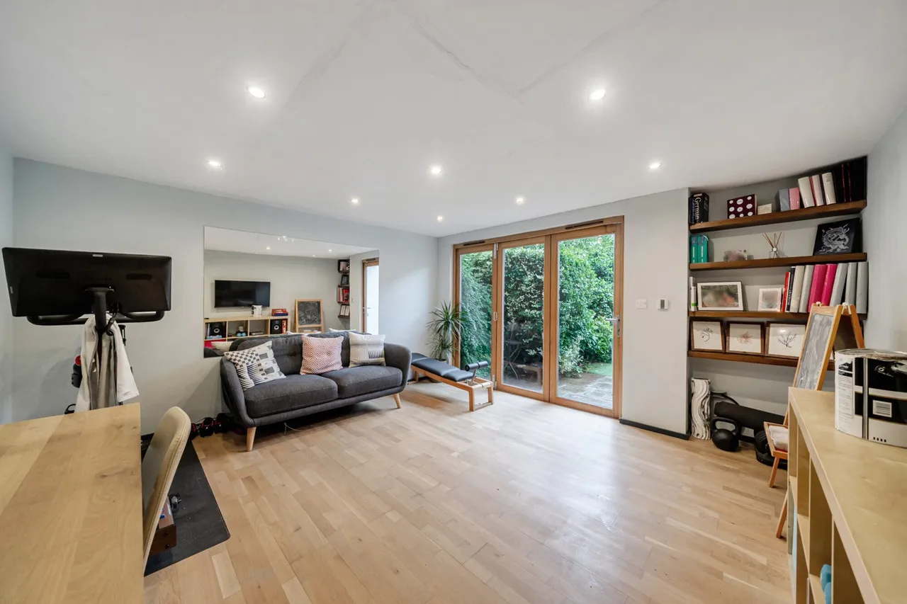 Humber Road, SE3, photo 10