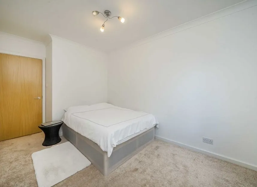Boardwalk Place, Canary Wharf, E14, photo 4