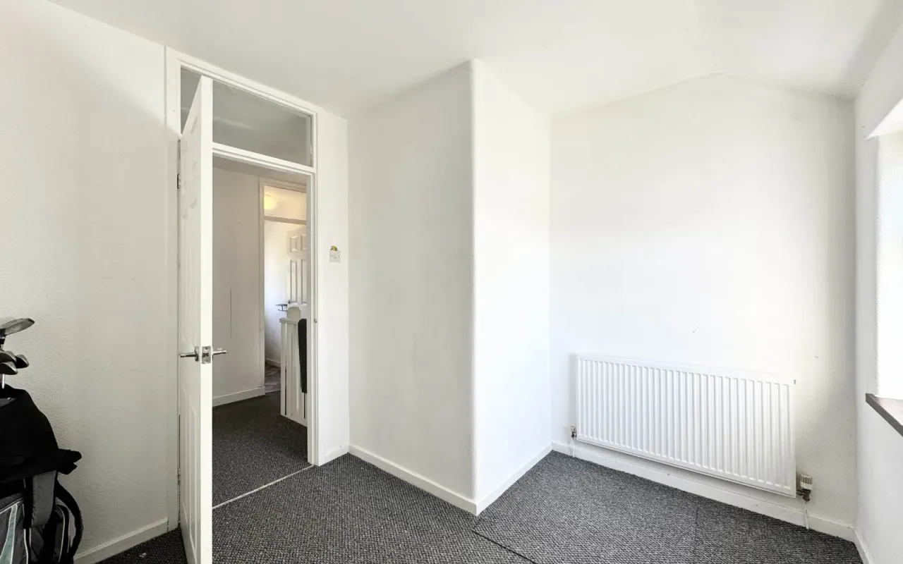 Bowness Avenue, St Helens, photo 14