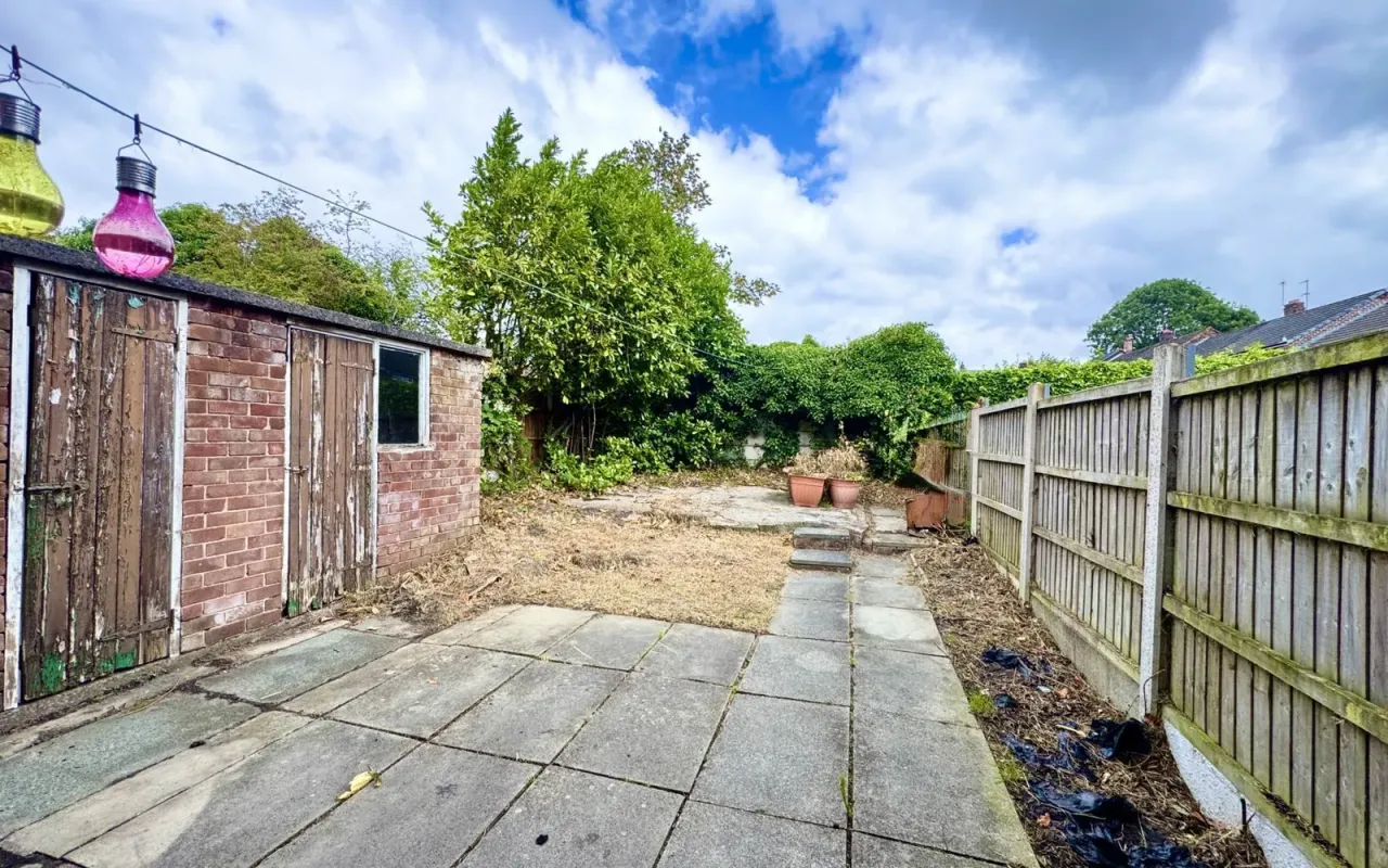 Bowness Avenue, St Helens, photo 18