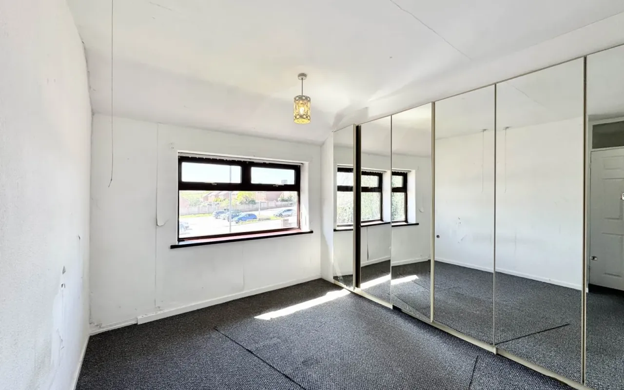 Bowness Avenue, St Helens, photo 10