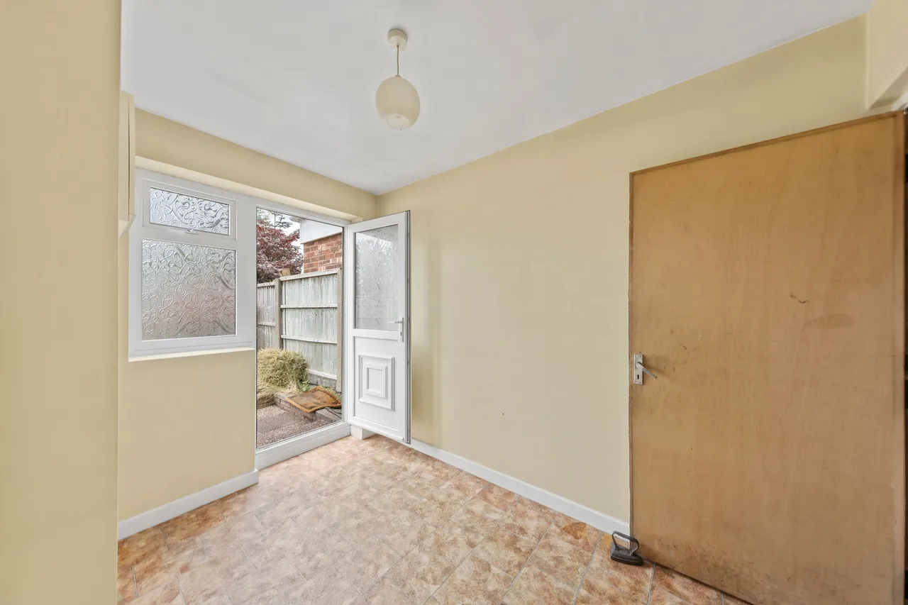 Rossall Road, Great Sankey, Warrington, Warrington, WA5 2SP, photo 10