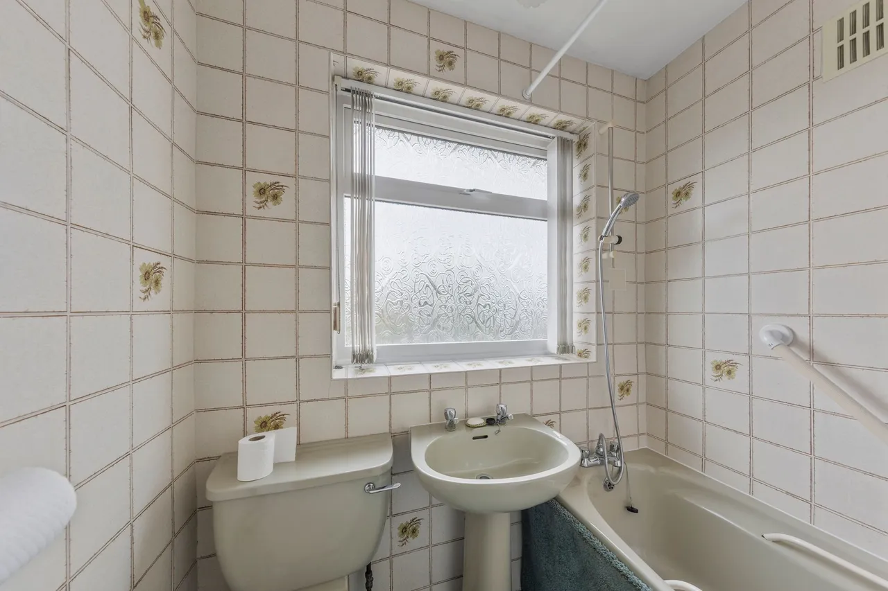 Rossall Road, Great Sankey, Warrington, Warrington, WA5 2SP, photo 7