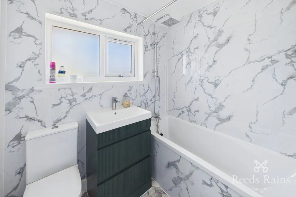 Ken Churchill Drive, Horbury, WF4, photo 7