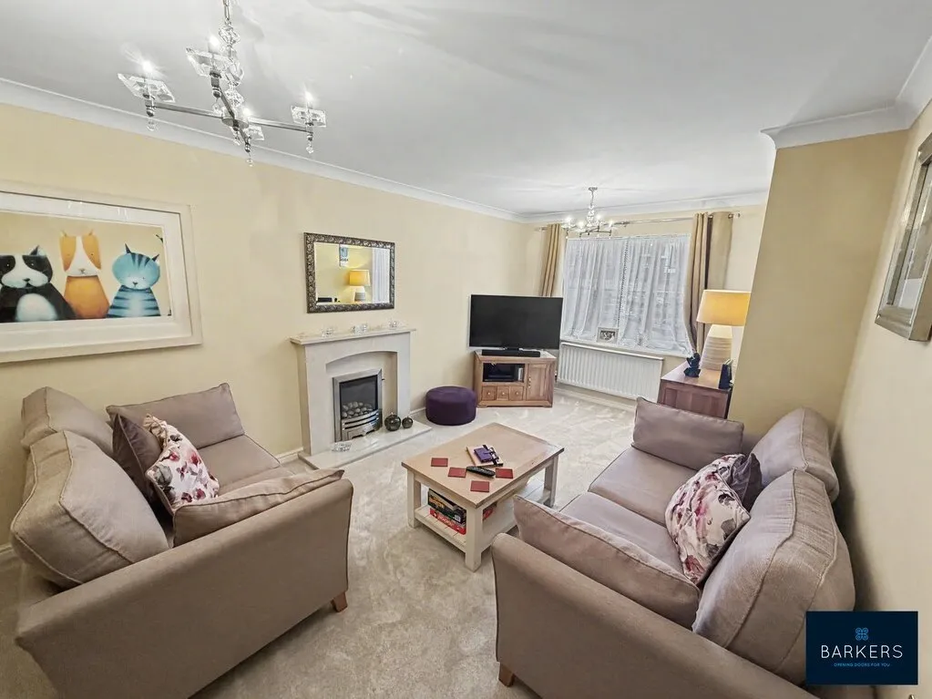 Millers Croft, Birstall, WF17, photo 4