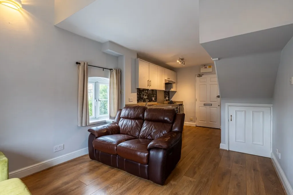 Clifton Road, Gravesend, DA11, photo 4