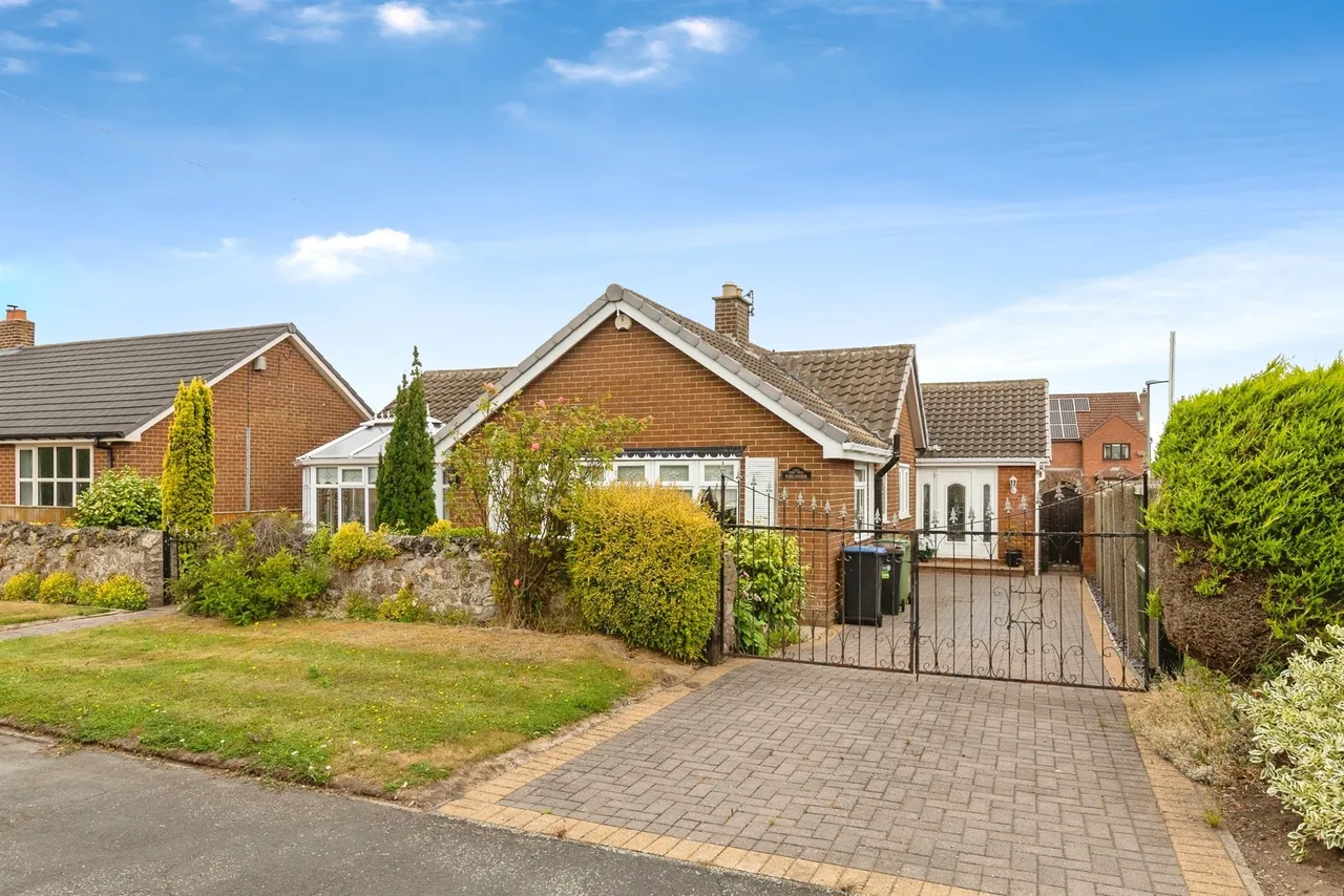 2 bed house for sale, Field Side, Hartlepool, TS27