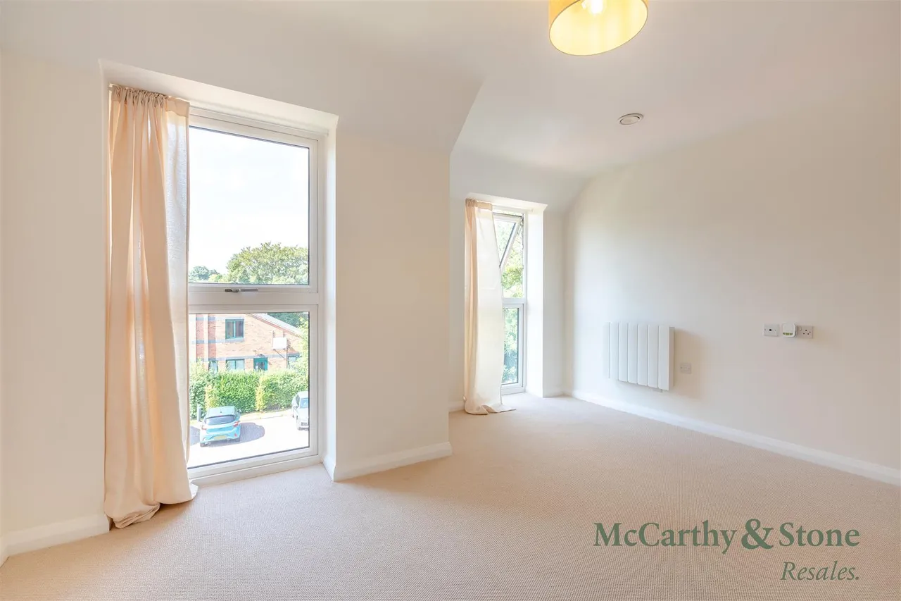 Kingsway, Stafford, ST16, photo 3