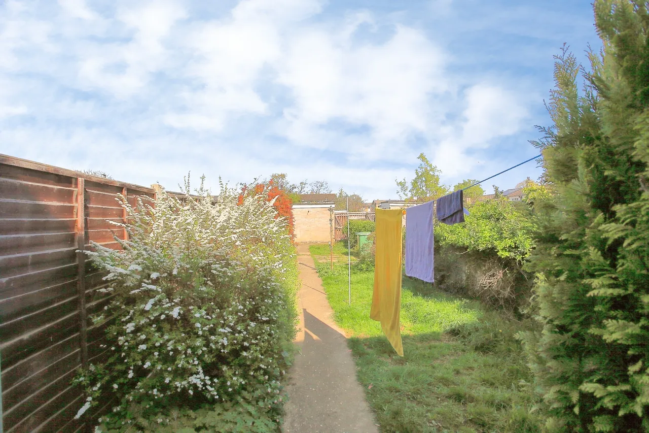 Lutton Grove, Peterborough, PE3, photo 3